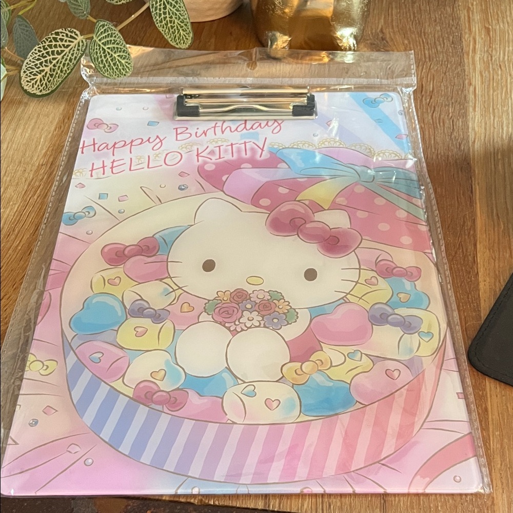 Hello Kitty Pink and Blue Party Clipboard
